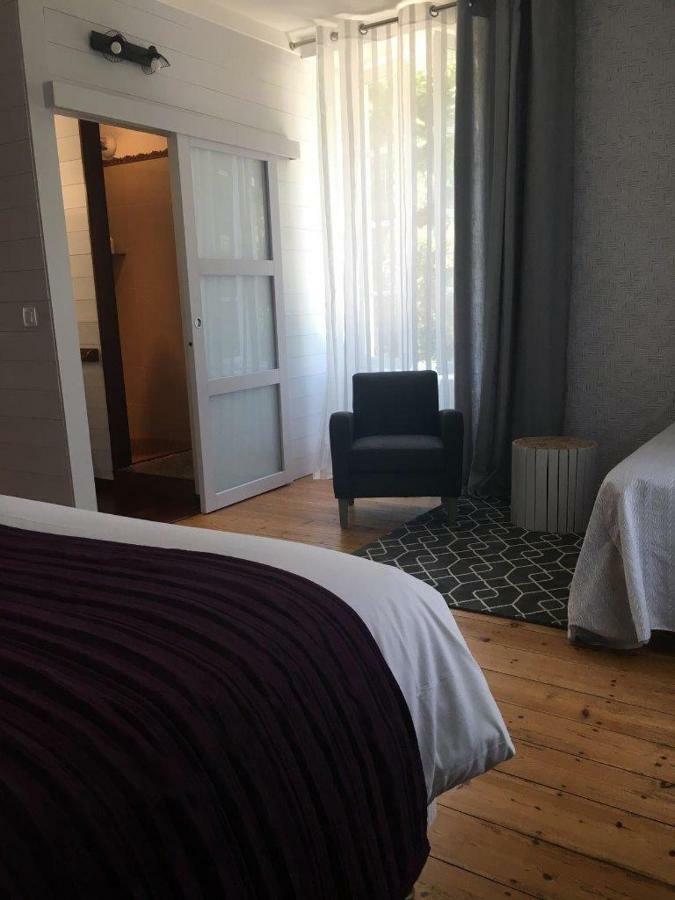 Hotel Tilleuls Et Bambous Saint-Sauveur-d'Aunis Exteriér fotografie