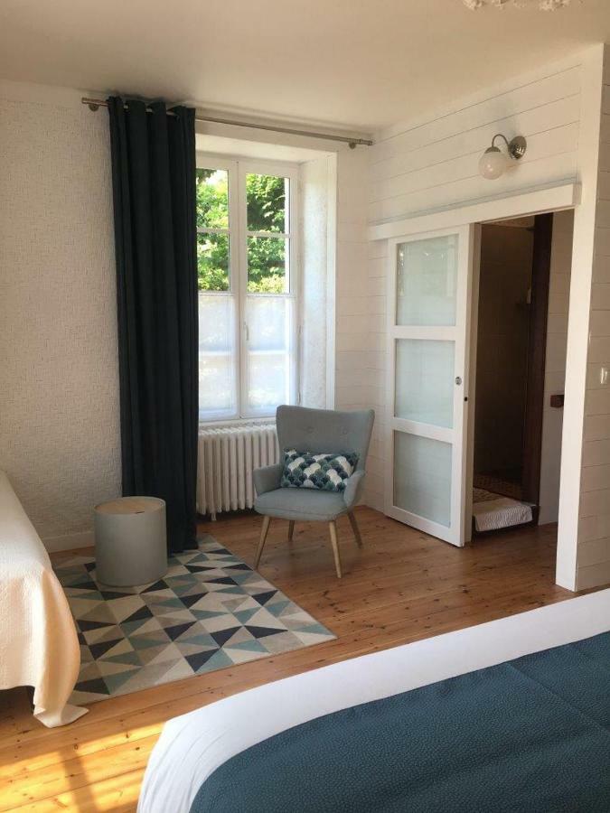 Hotel Tilleuls Et Bambous Saint-Sauveur-d'Aunis Exteriér fotografie